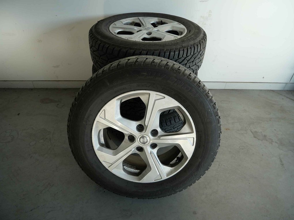 Nissan X-Trail 2.0dCi  4x4