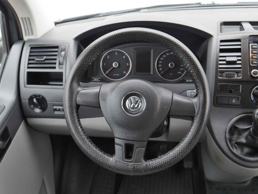 Volkswagen Transporter 2.0TDi  L1H1