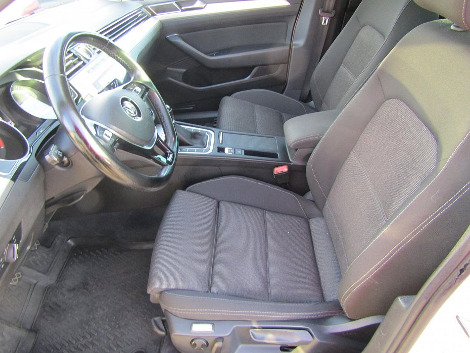 Volkswagen Passat 2.0TDi 