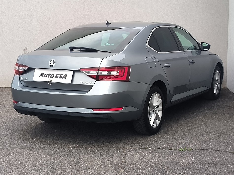 Škoda Superb III 1.4 TSi Style