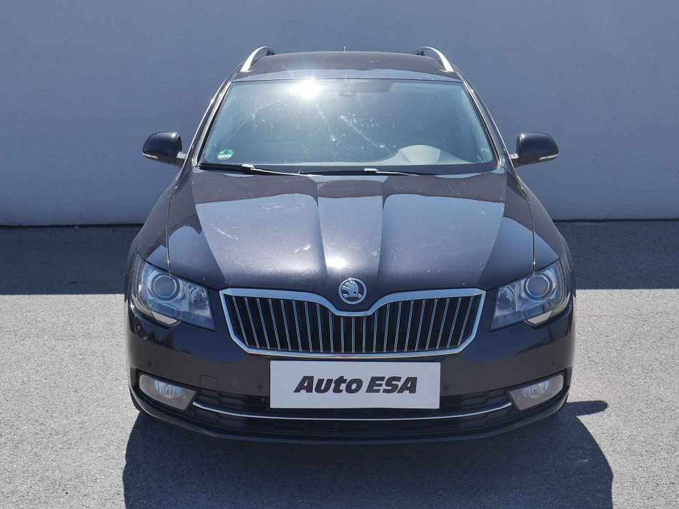 Škoda Superb II 2.0TDi Elegance