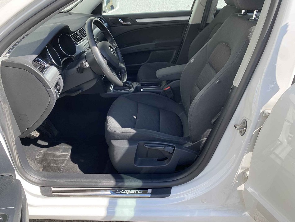 Škoda Superb II 2.0 TDi Ambition