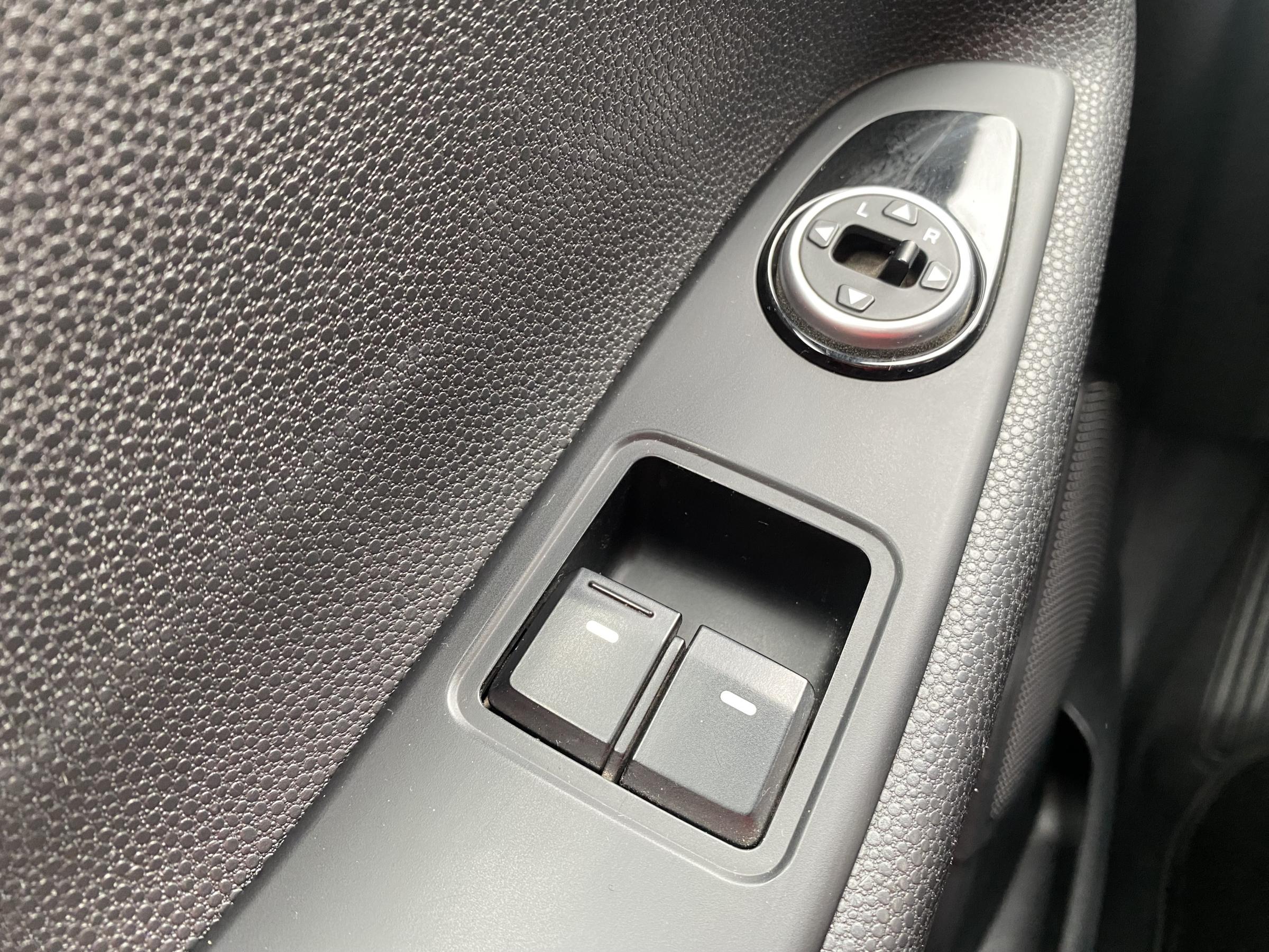 Hyundai i20, 2017 - pohled č. 11