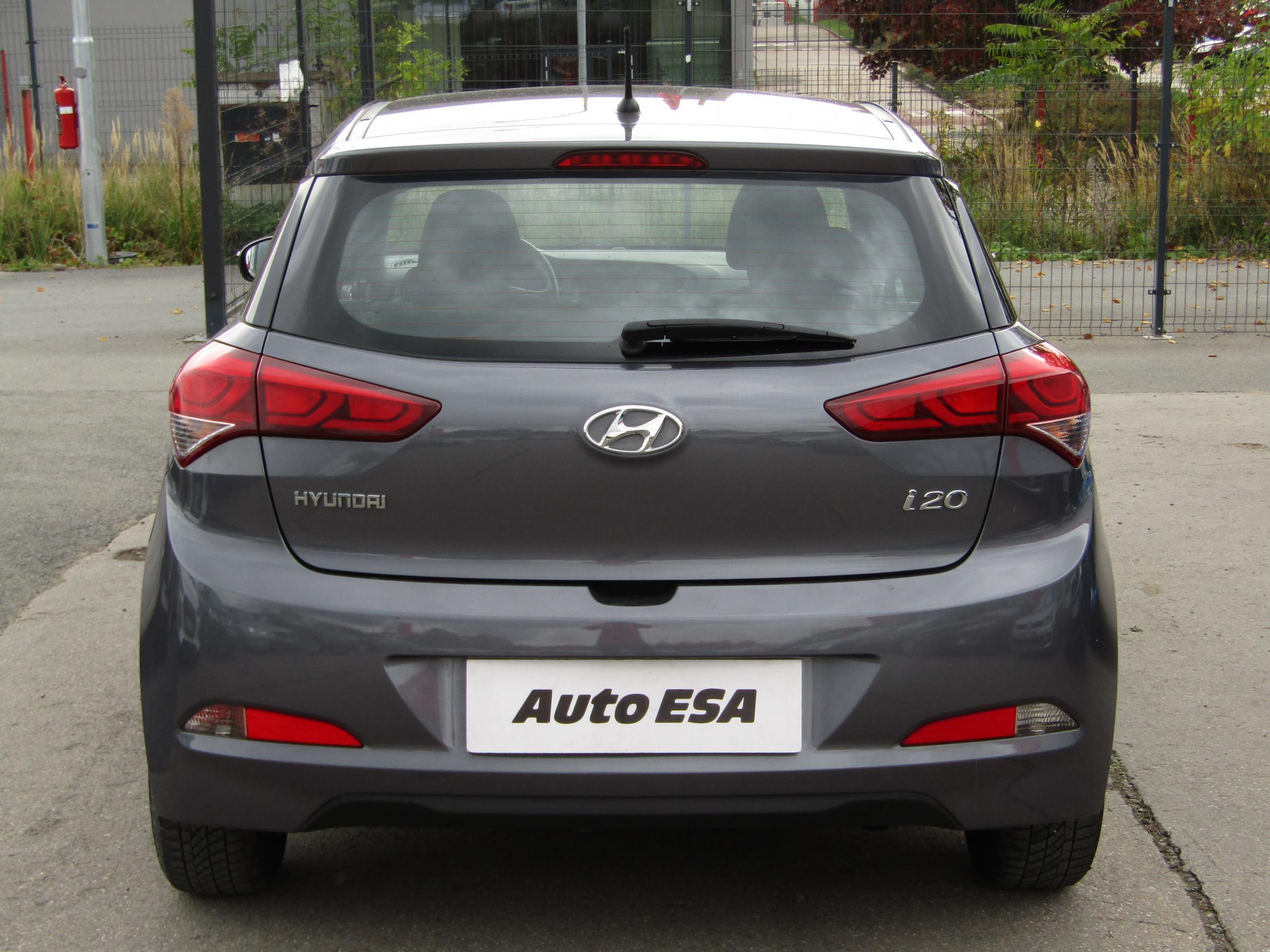 Hyundai i20, 2017 - pohled č. 5