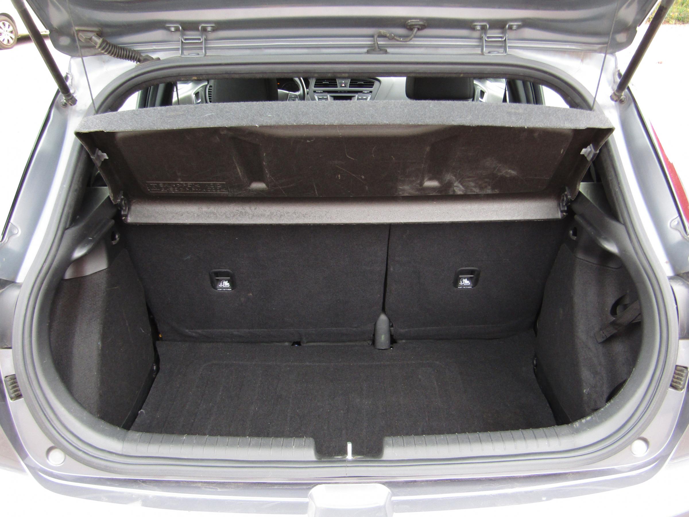 Hyundai i20, 2017 - pohled č. 7