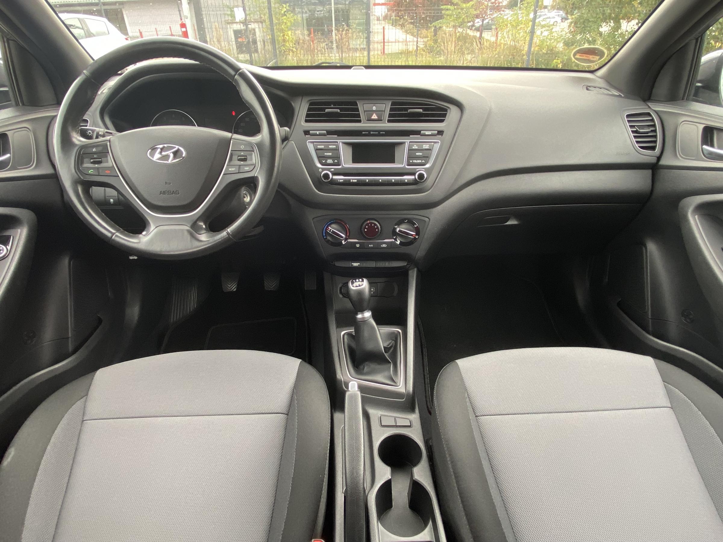 Hyundai i20, 2017 - pohled č. 8