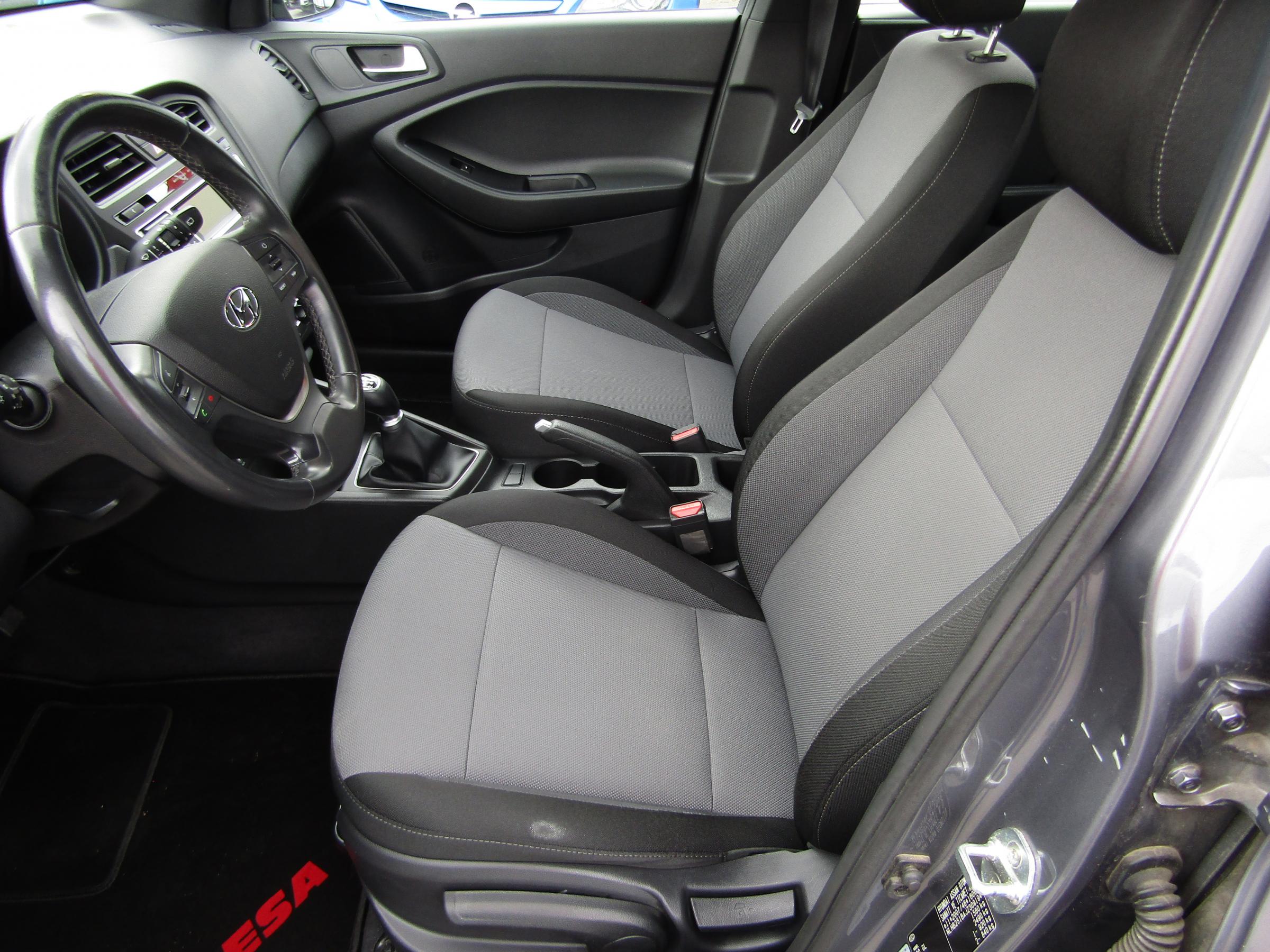 Hyundai i20, 2017 - pohled č. 9