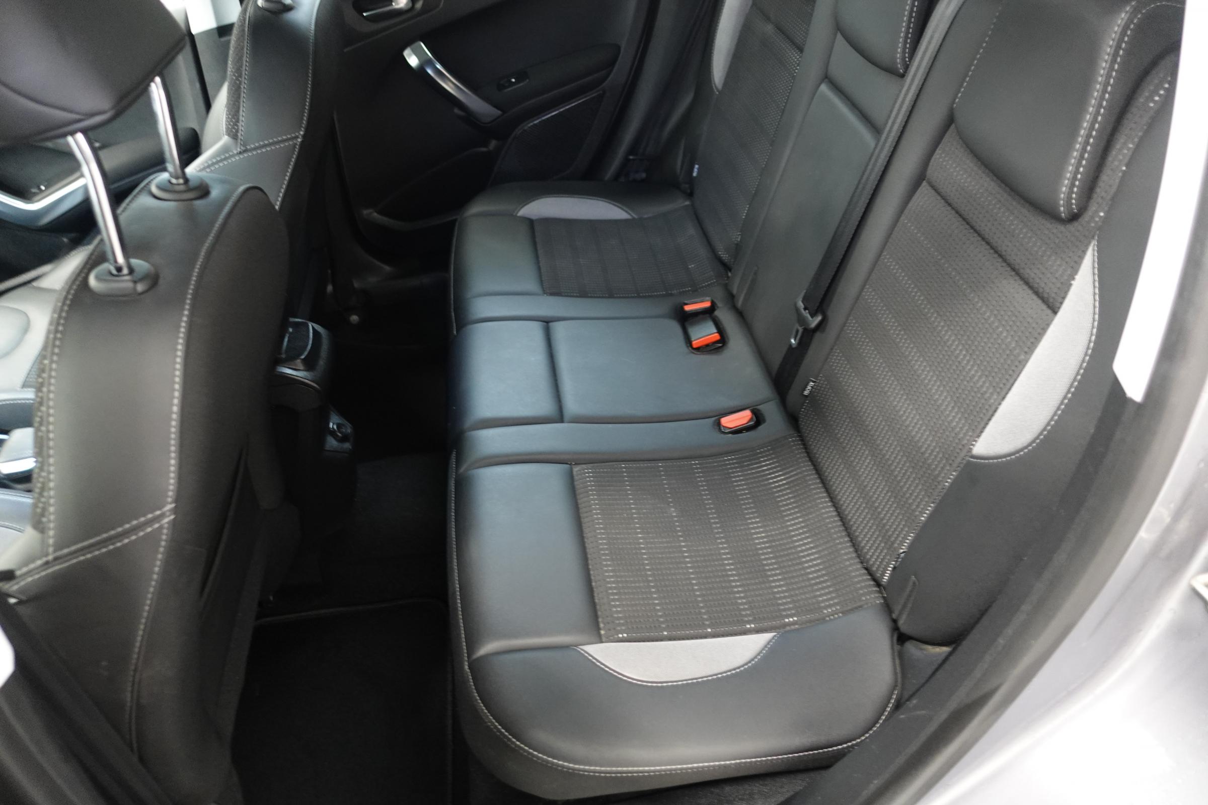 Peugeot 2008, 2019 - pohled č. 11