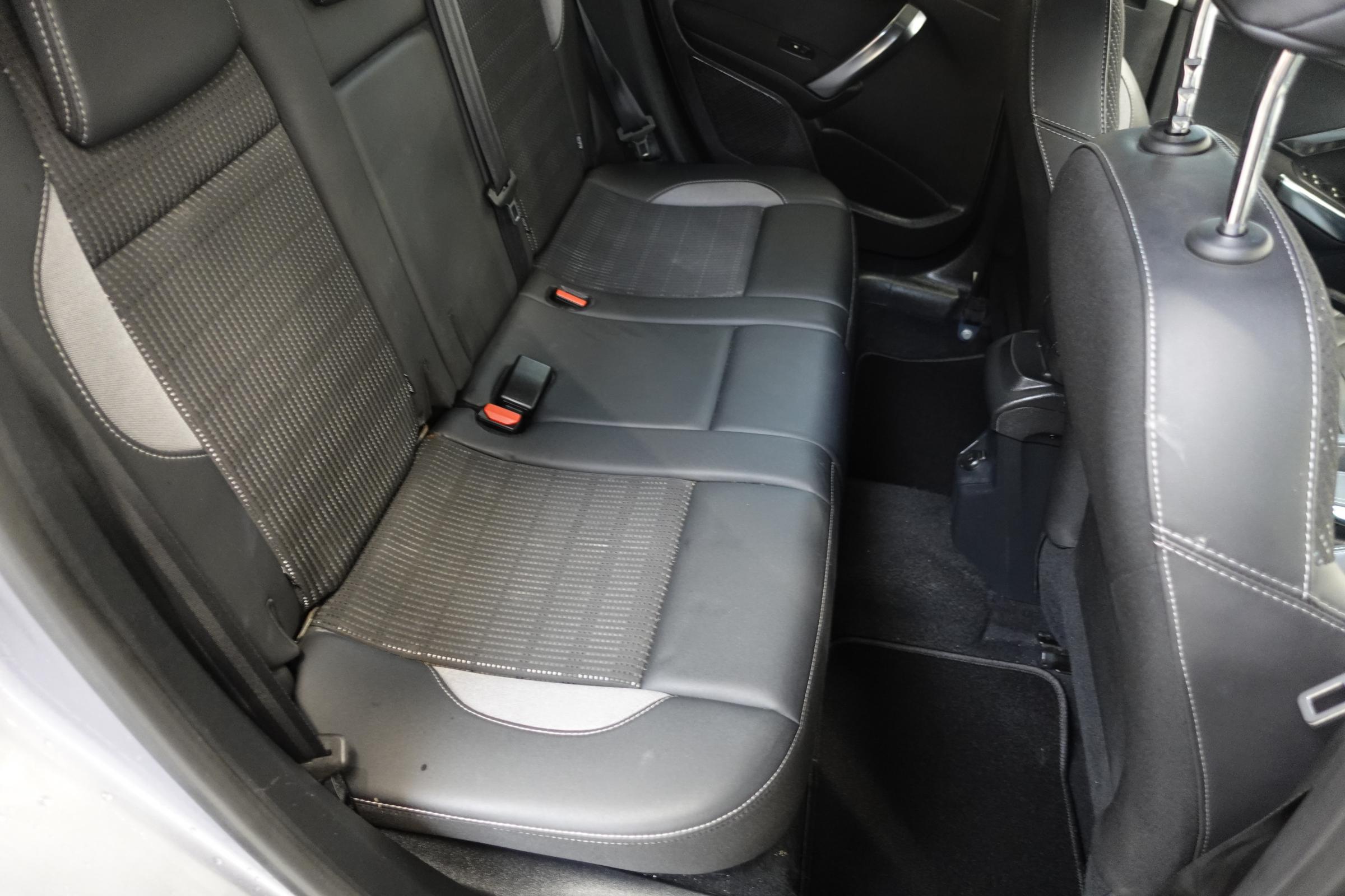 Peugeot 2008, 2019 - pohled č. 13