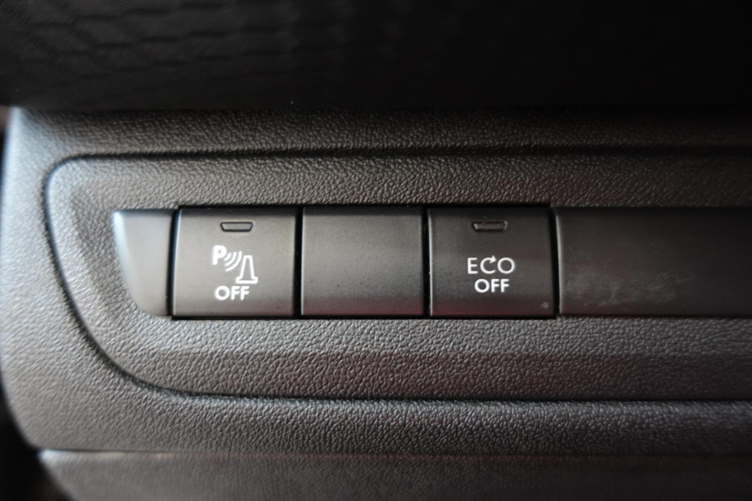 Peugeot 2008, 2019 - pohled č. 15