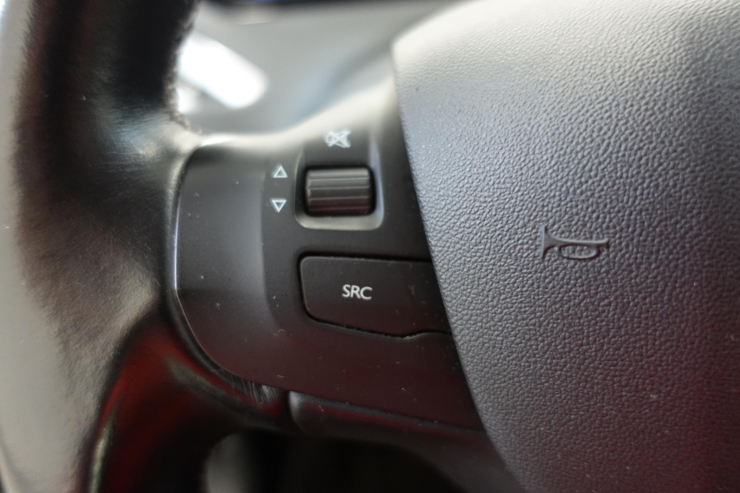 Peugeot 2008, 2019 - pohled č. 16