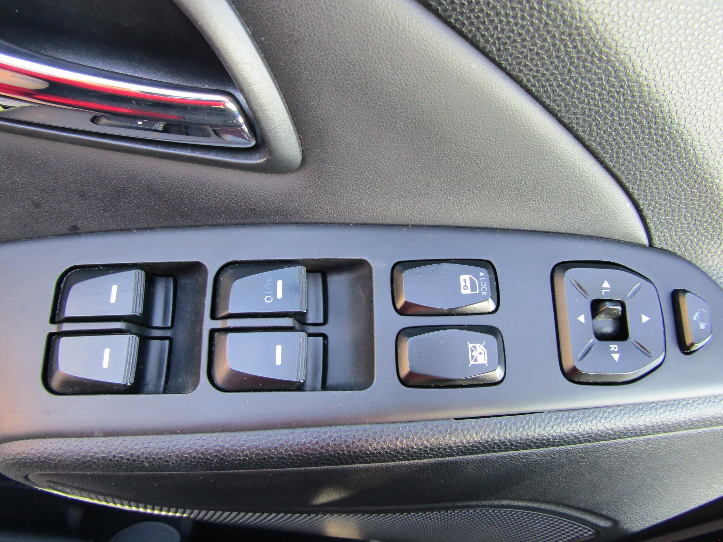 Hyundai ix35, 2011 - pohled č. 12