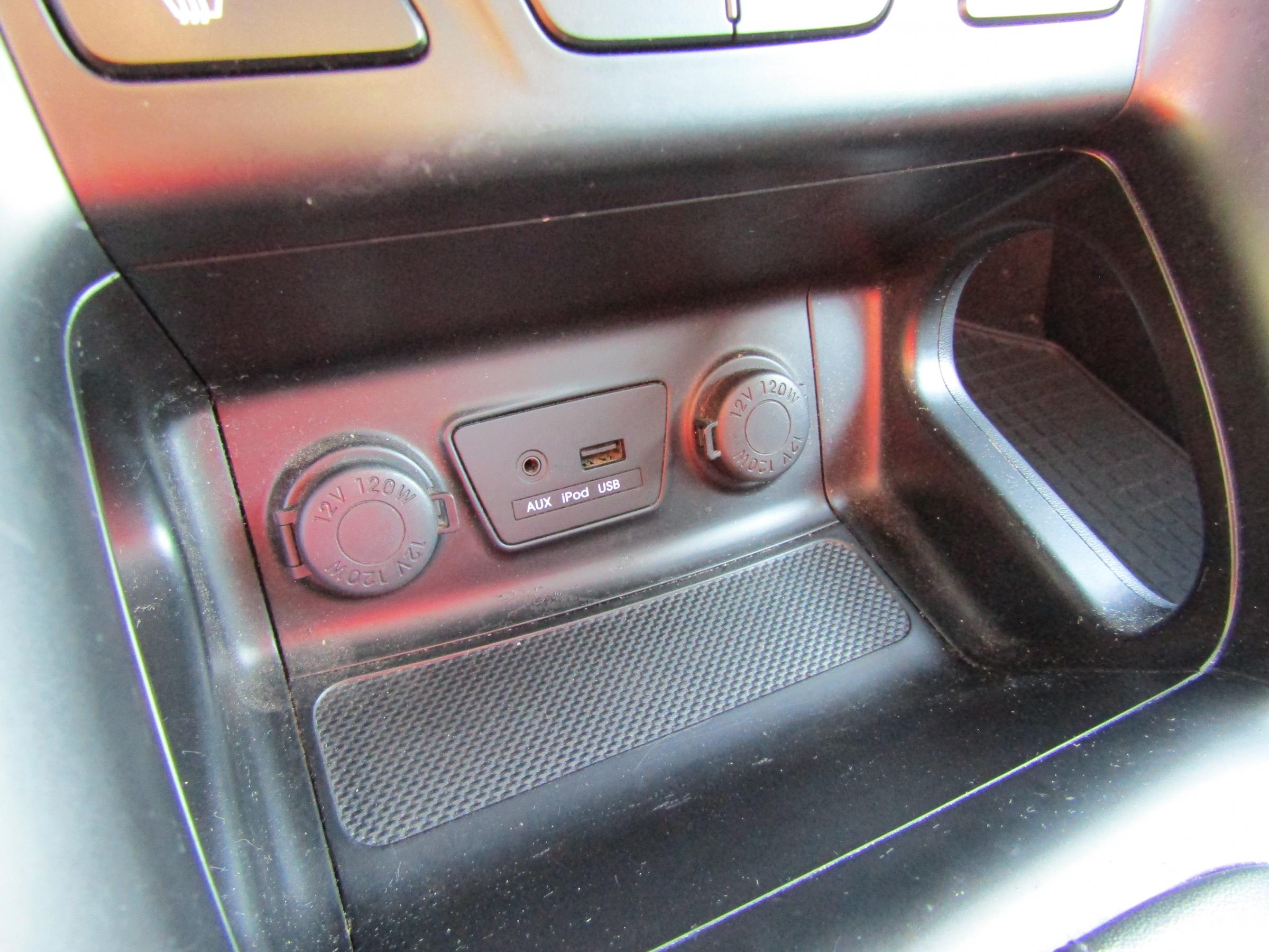 Hyundai ix35, 2011 - pohled č. 18