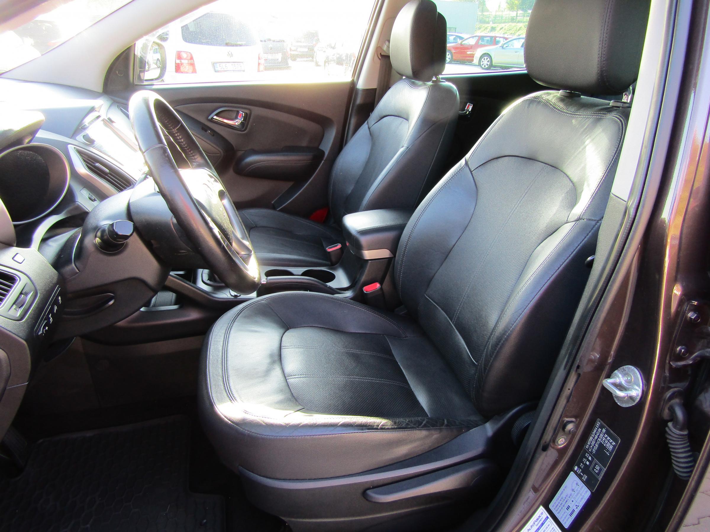 Hyundai ix35, 2011 - pohled č. 9