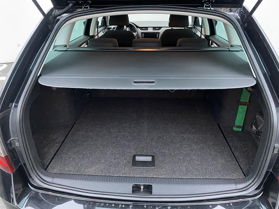 Škoda Octavia III 2.0 TDi Drive