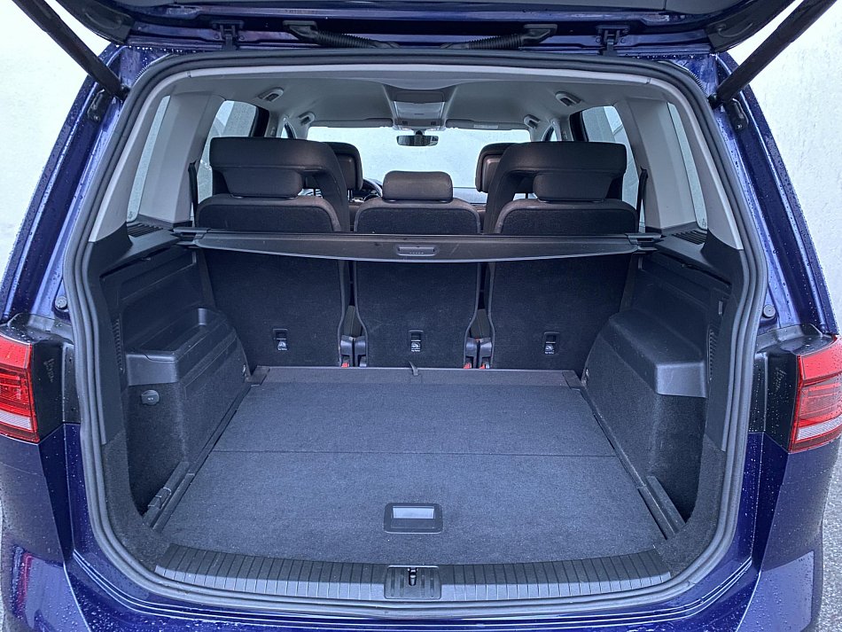 Volkswagen Touran 1.4TSi Highline