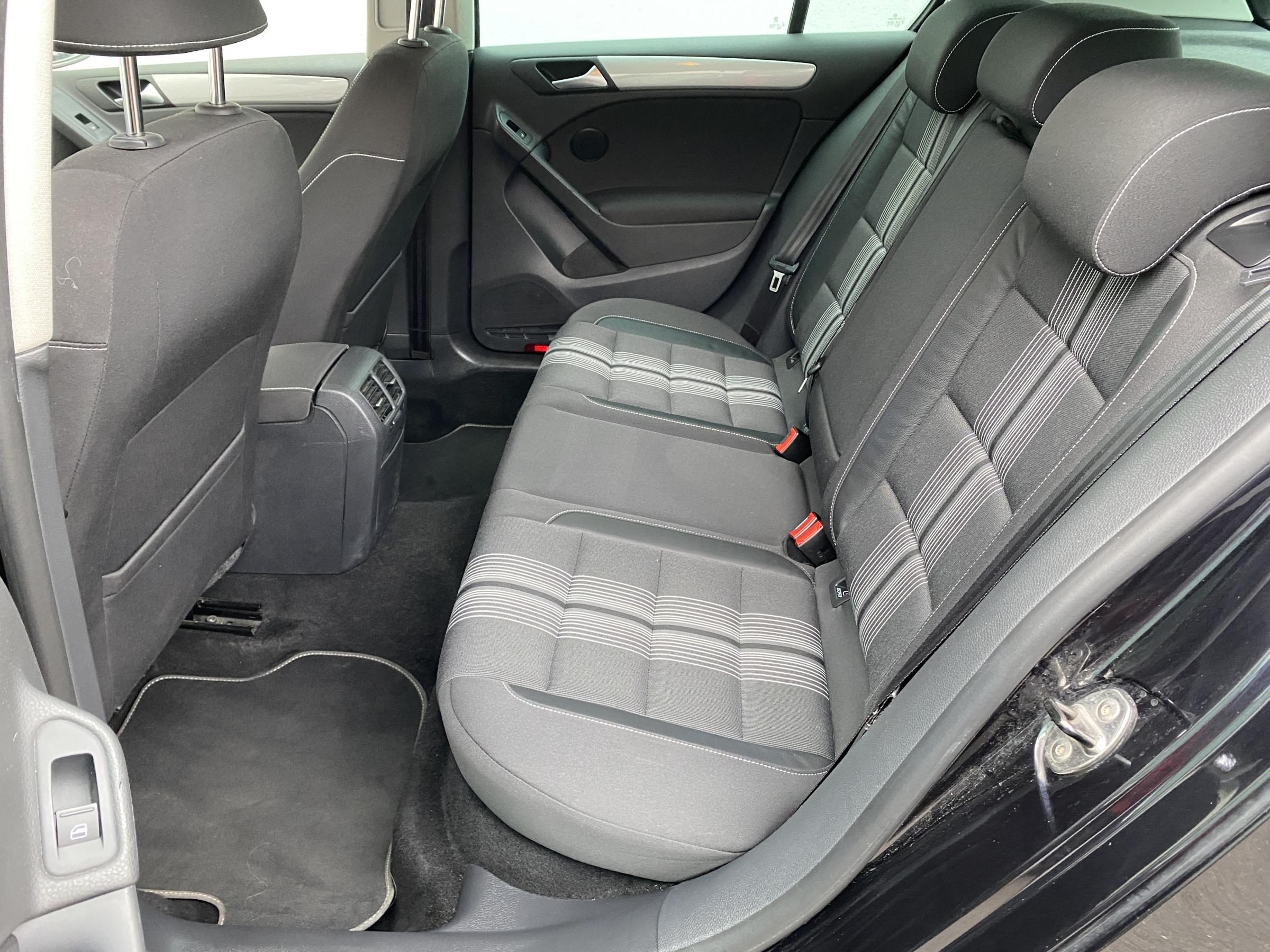 Volkswagen Golf, 2012 - pohled č. 10