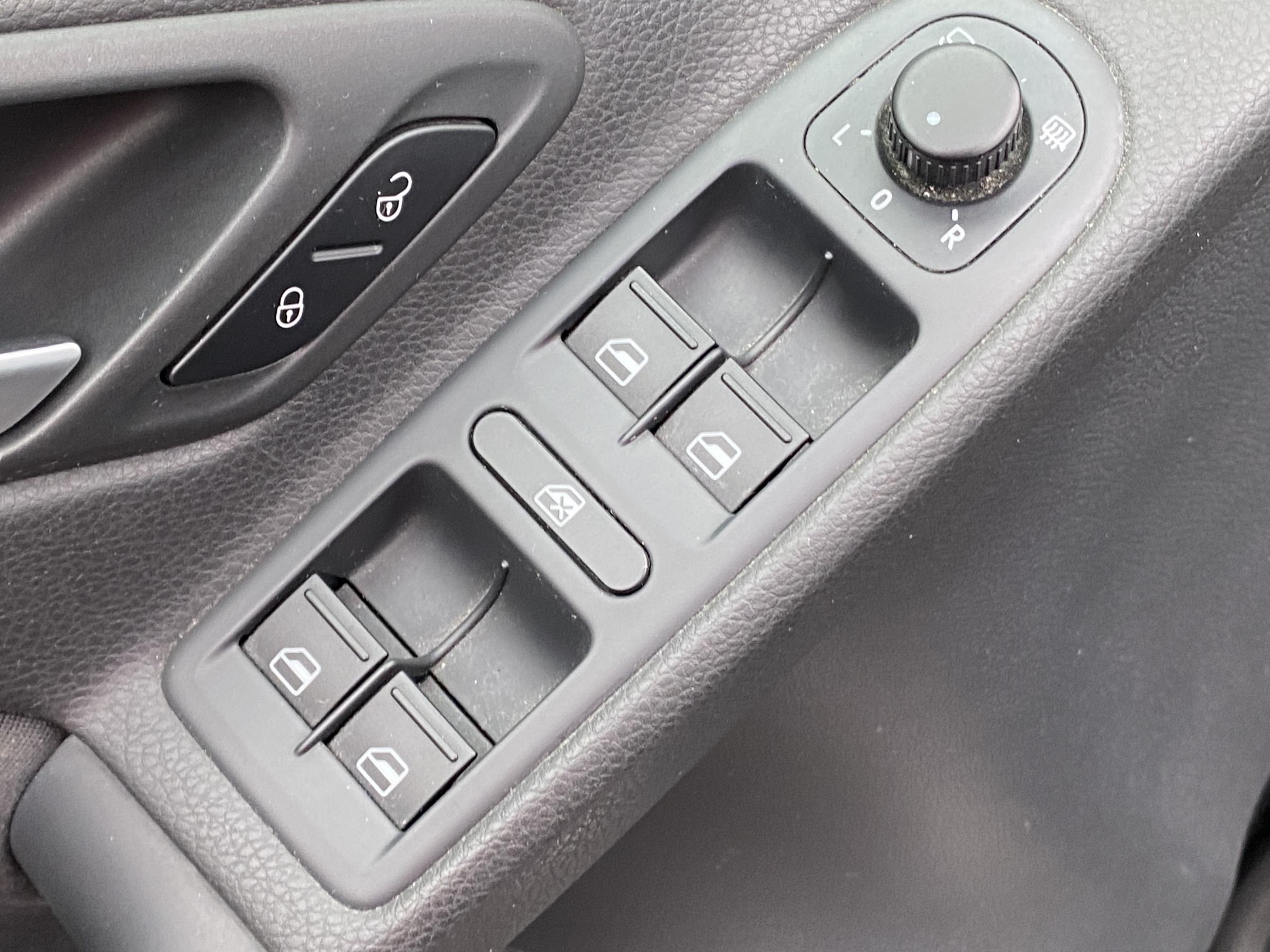 Volkswagen Golf, 2012 - pohled č. 11