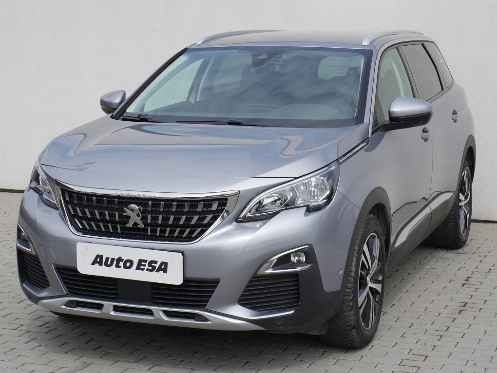 Peugeot 5008 1.2PT Allure