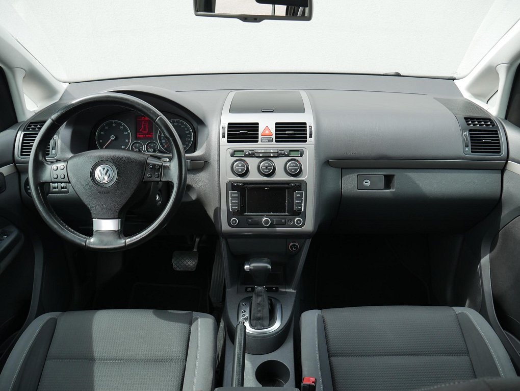 Volkswagen Touran 1.4 TSi 