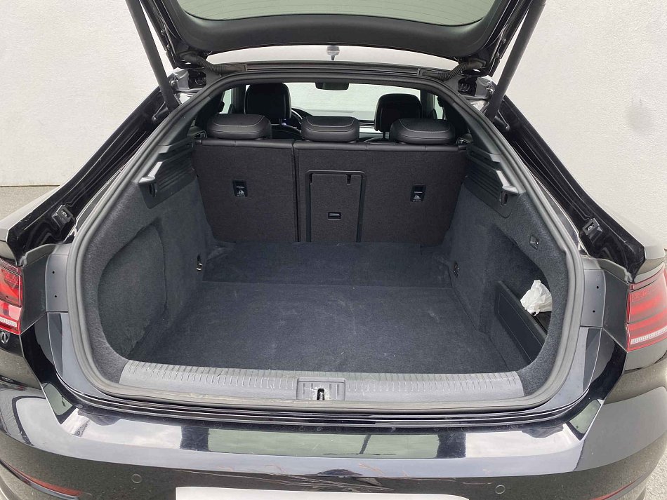 Volkswagen Arteon 2.0 TSi R-Line