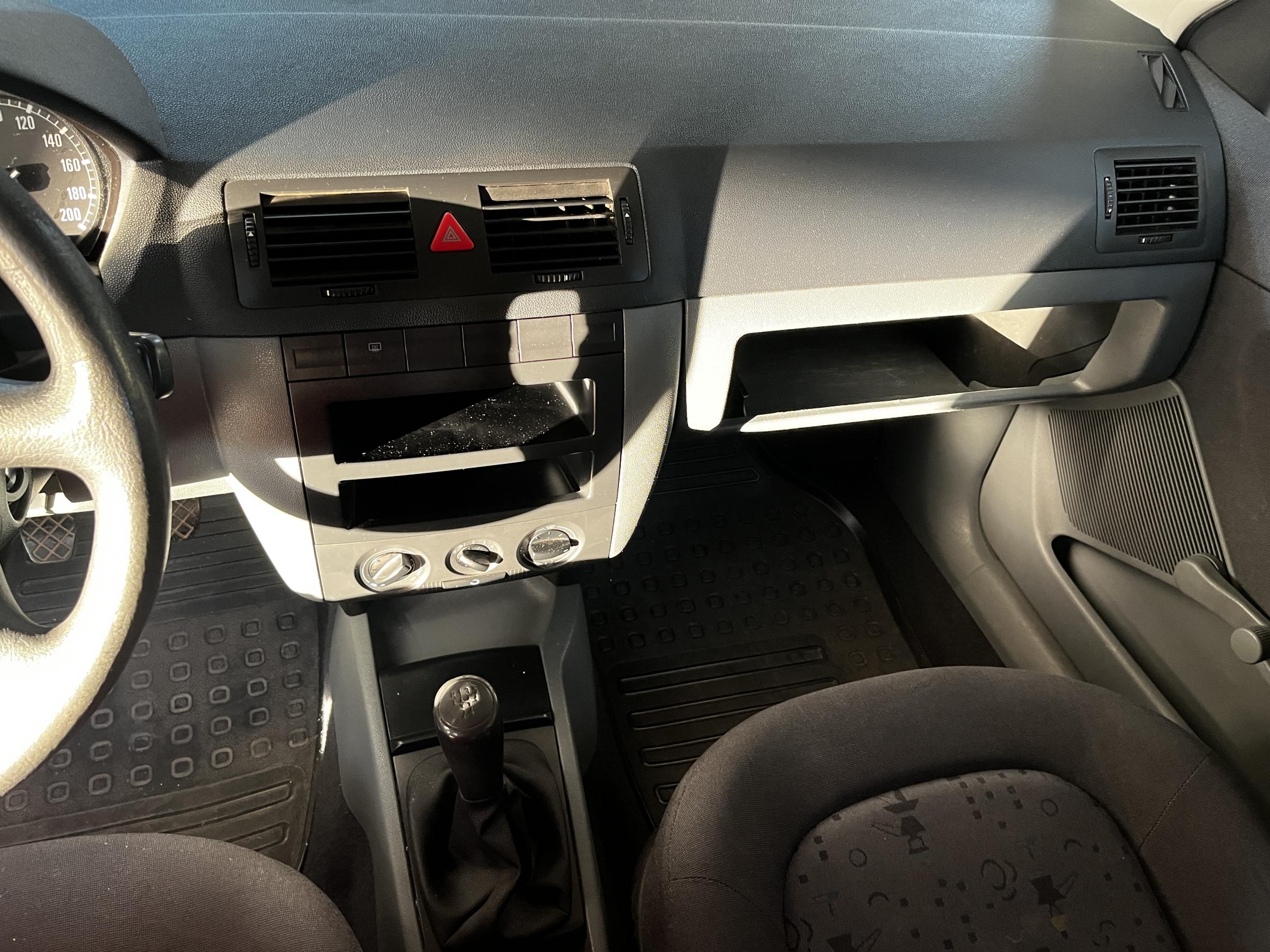 Škoda Fabia I, 2002 - pohled č. 14