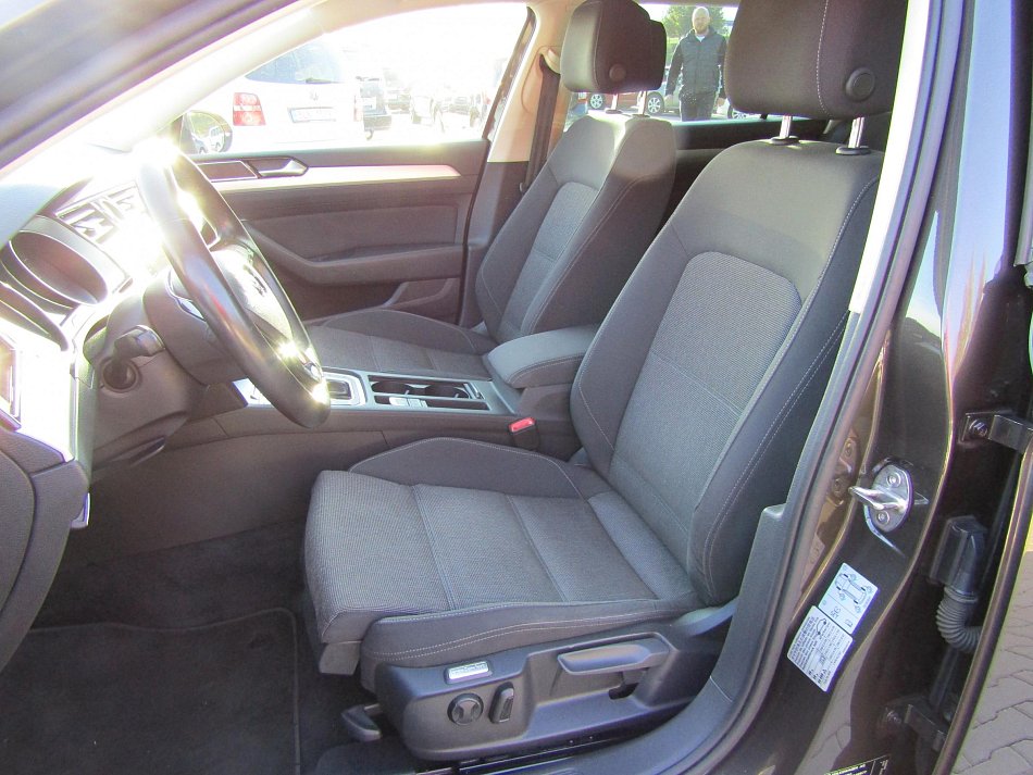 Volkswagen Passat 1.6 TDi 