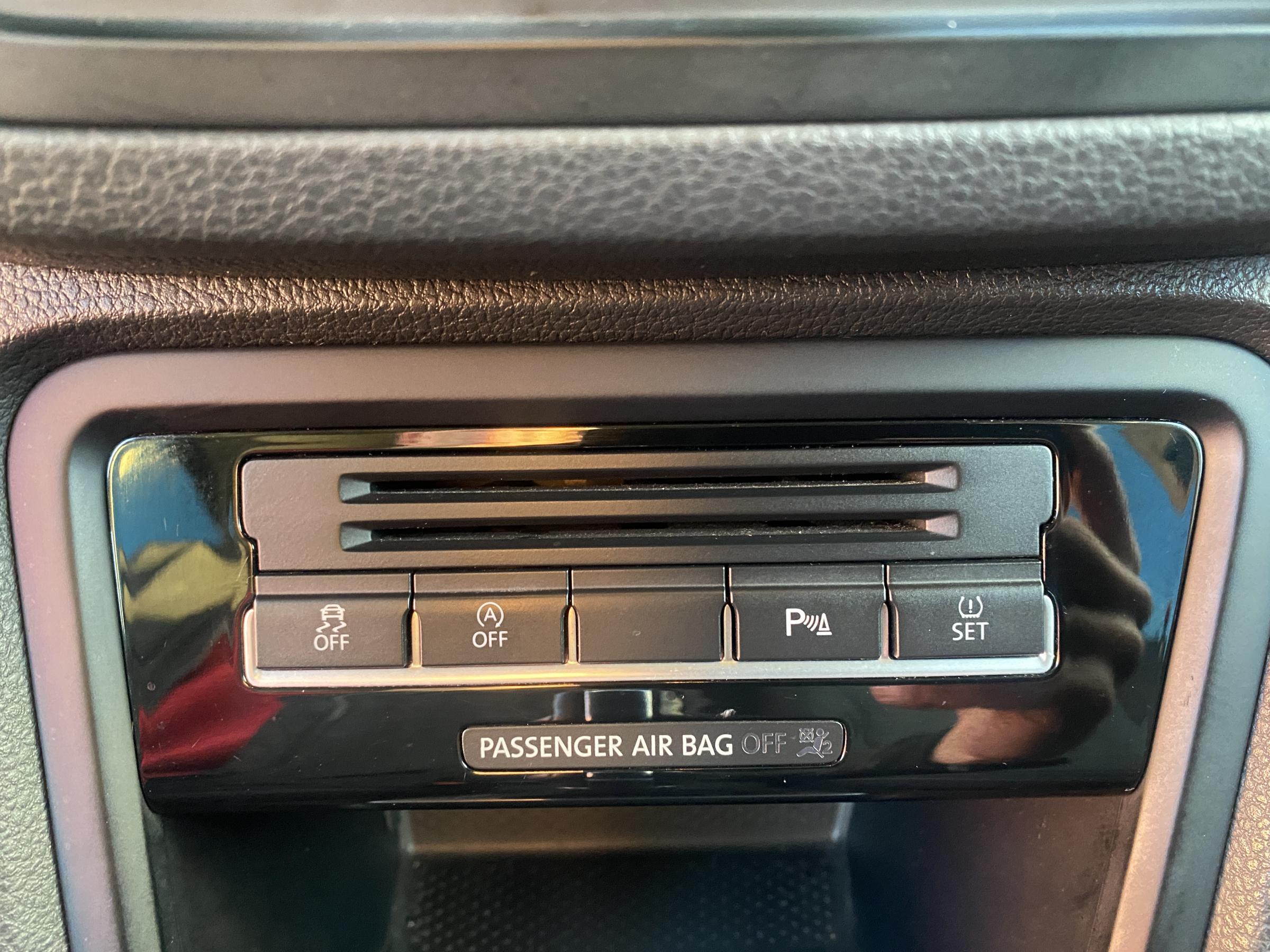 Volkswagen Sharan, 2015 - pohled č. 18