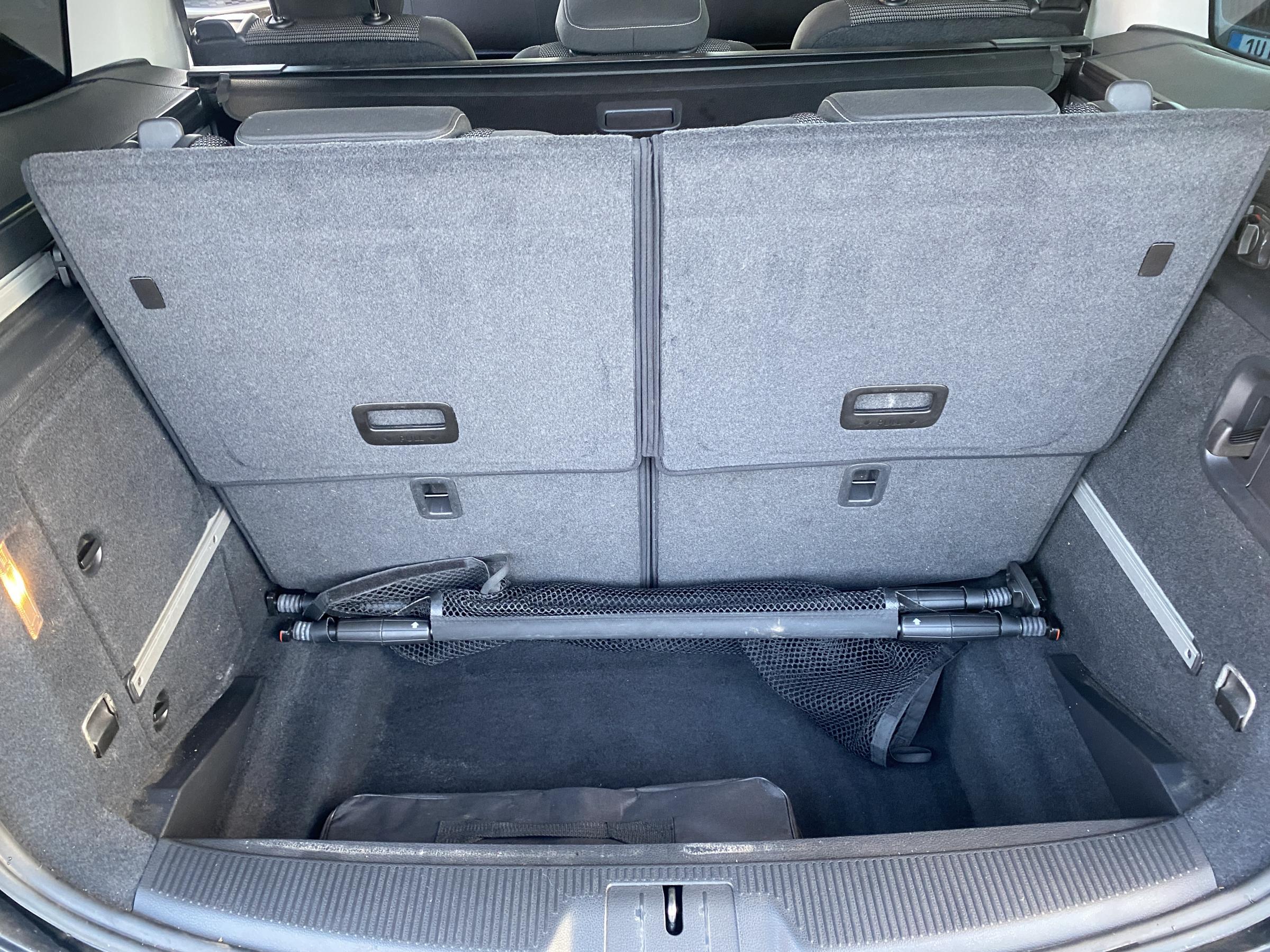 Volkswagen Sharan, 2015 - pohled č. 22