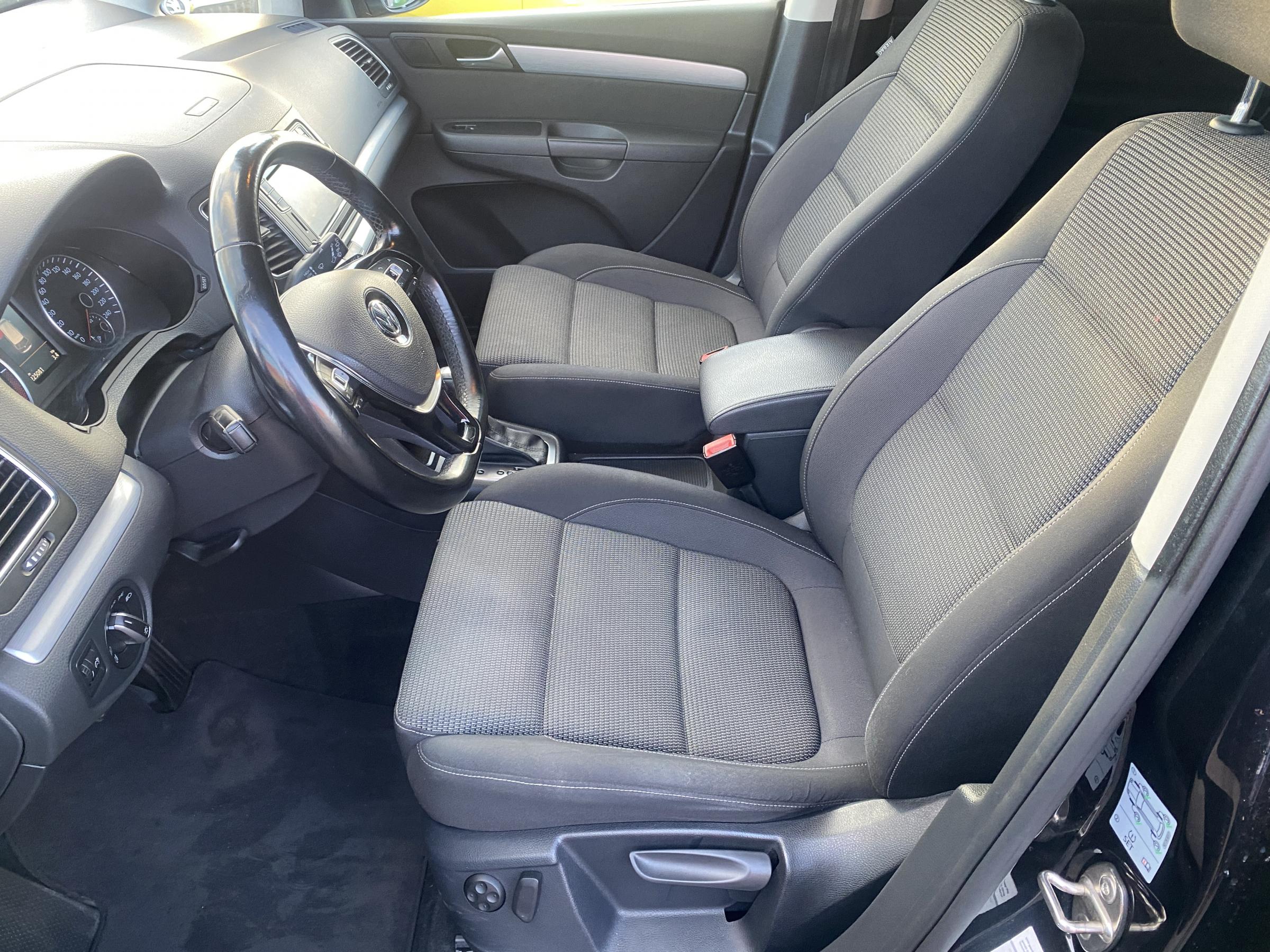 Volkswagen Sharan, 2015 - pohled č. 9