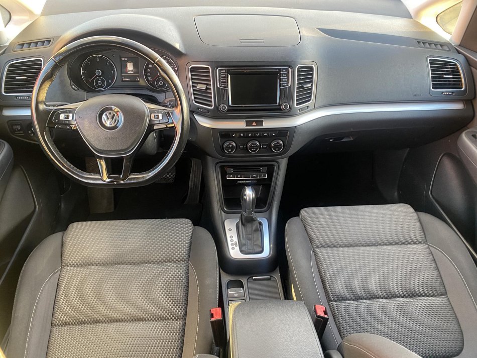 Volkswagen Sharan 2.0TDi 