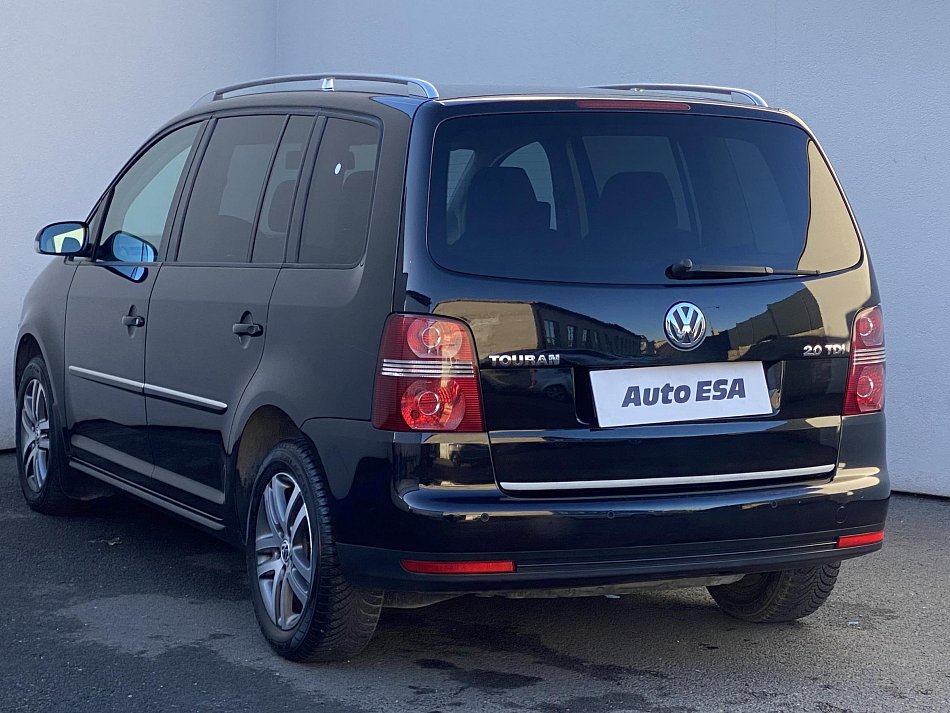 Volkswagen Touran 2.0 TDi Highline