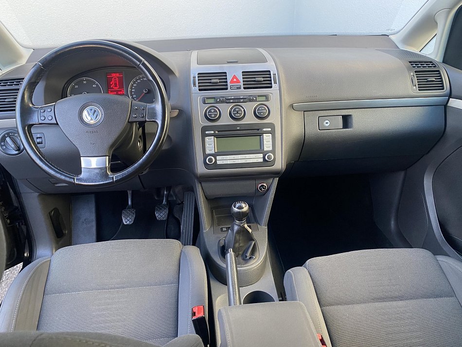 Volkswagen Touran 2.0 TDi Highline