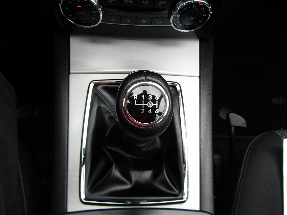 Mercedes-Benz GLK 220 CDi  220 CDi