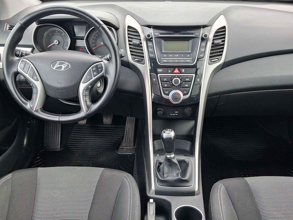 Hyundai I30 1.6 CRDI 