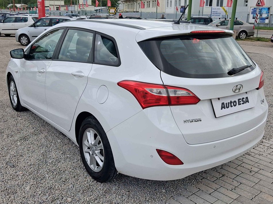 Hyundai I30 1.6 CRDI 