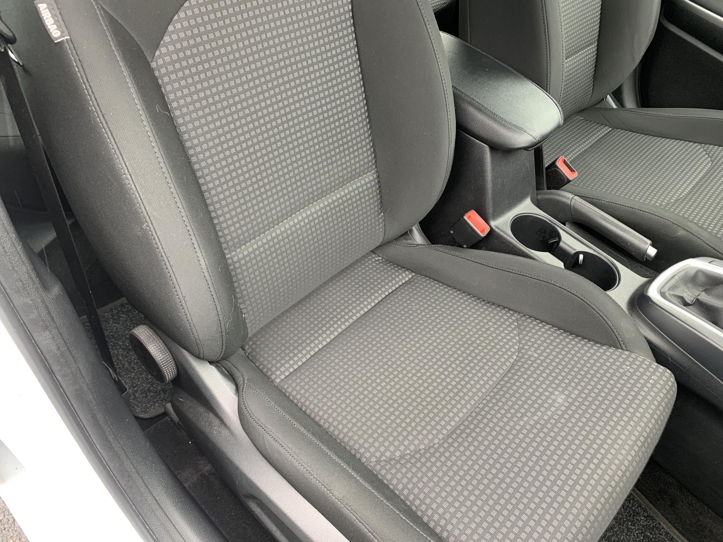 Kia Cee´d, 2018 - pohled č. 12