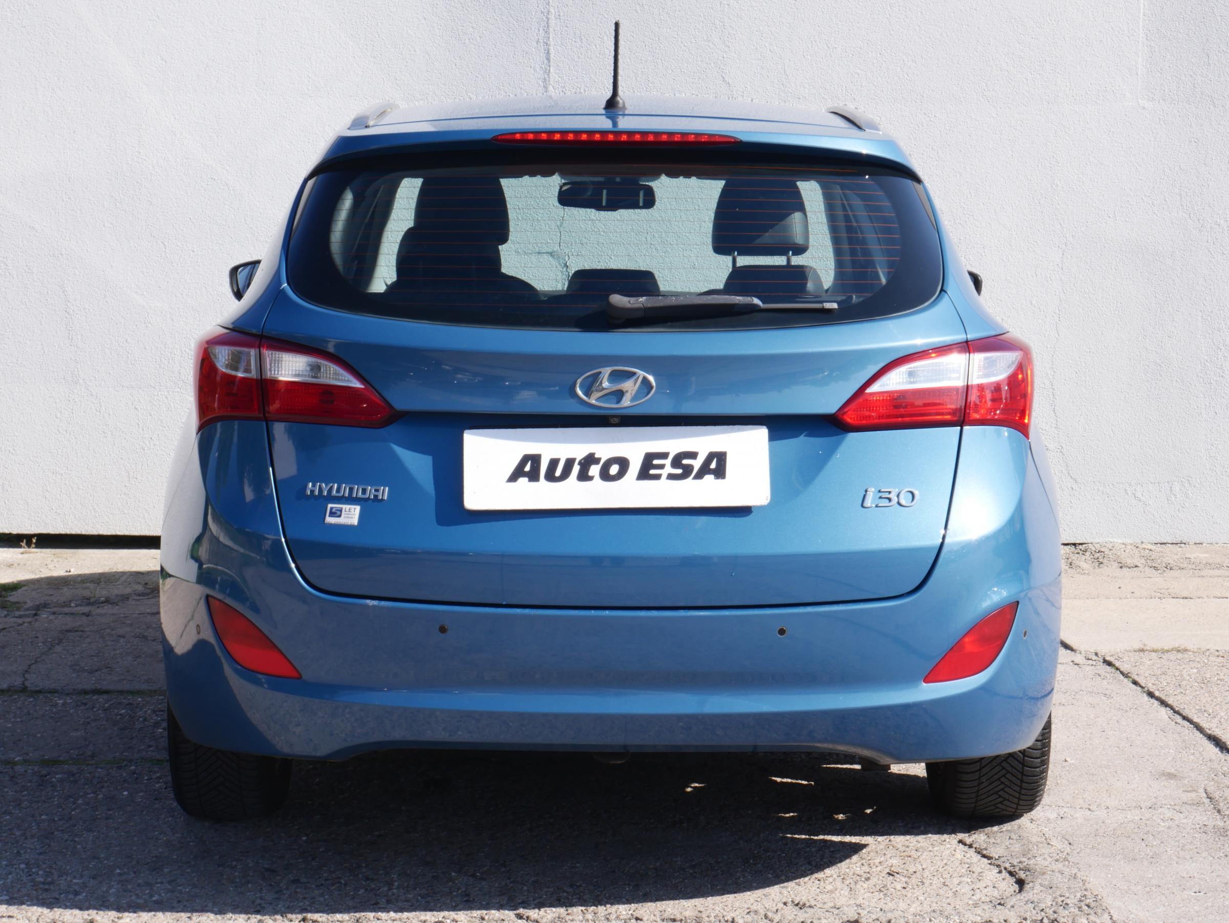 Hyundai i30, 2013 - pohled č. 5