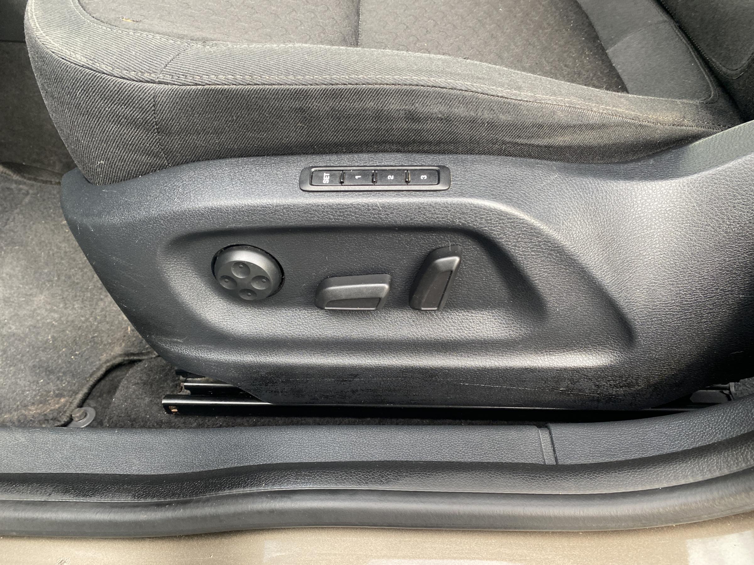 Škoda Yeti, 2013 - pohled č. 14