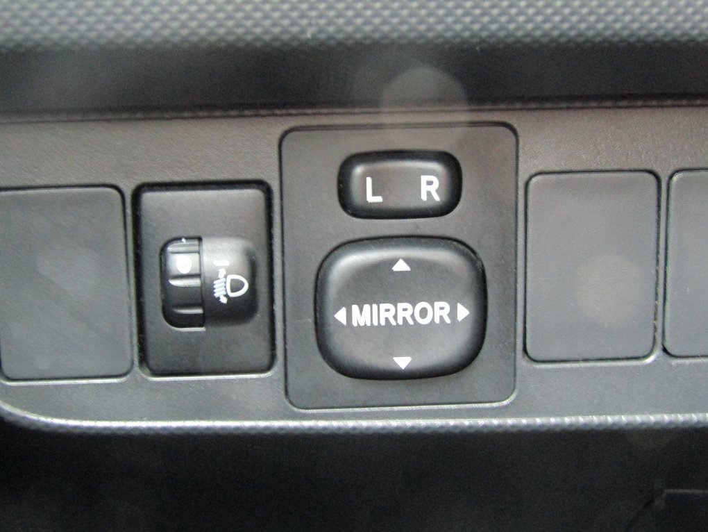 Toyota Auris 1.3 VVT-i 