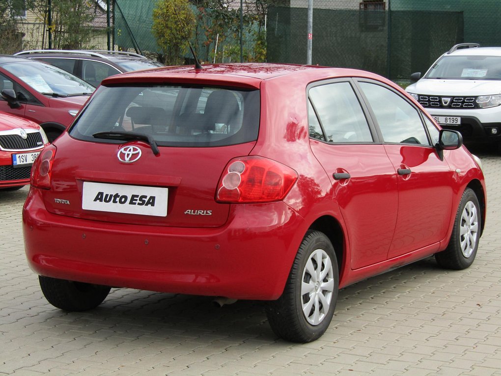 Toyota Auris 1.3 VVT-i 