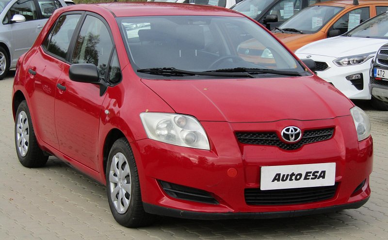 Toyota Auris 1.3 VVT-i 