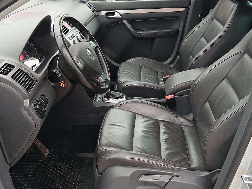 Volkswagen Touran 1.4 TSi Highline