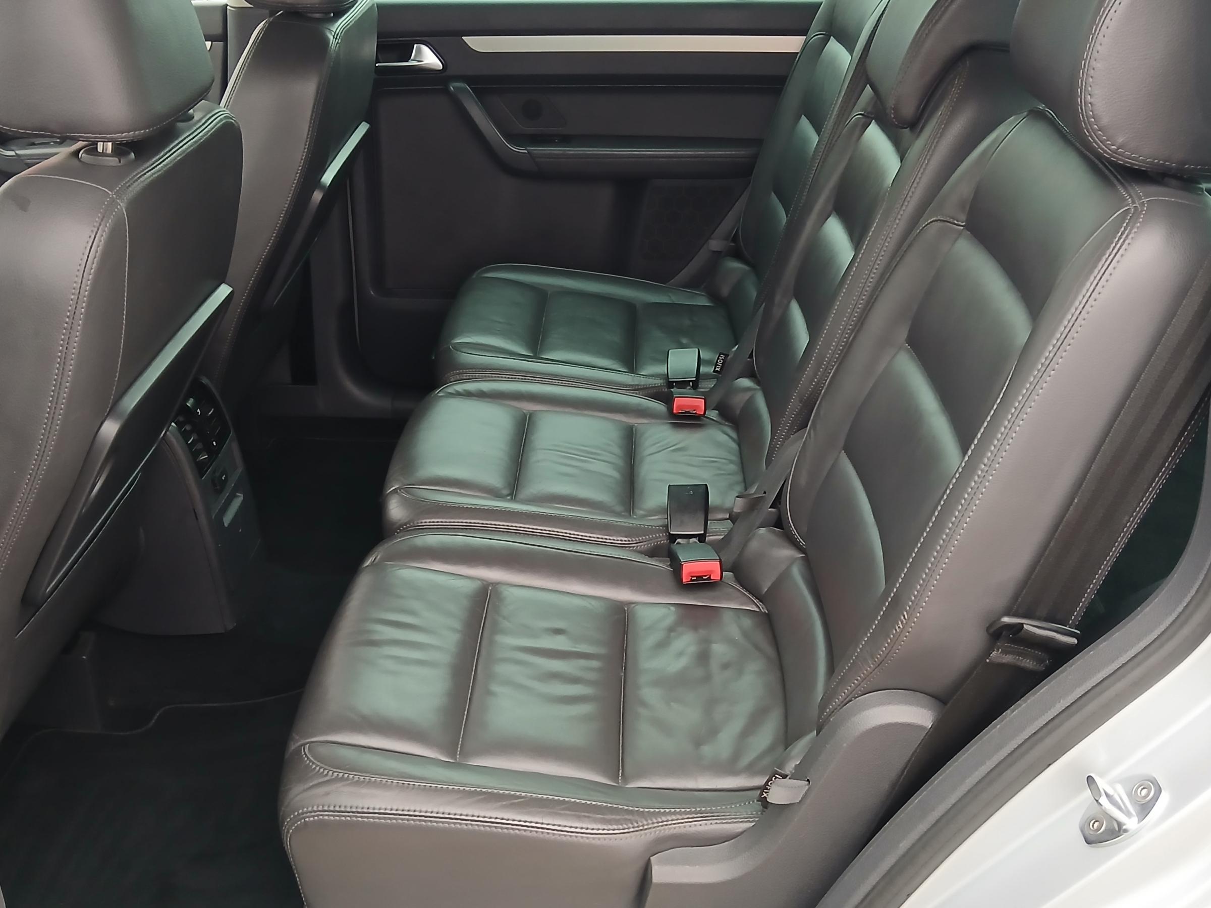 Volkswagen Touran, 2007 - pohled č. 10