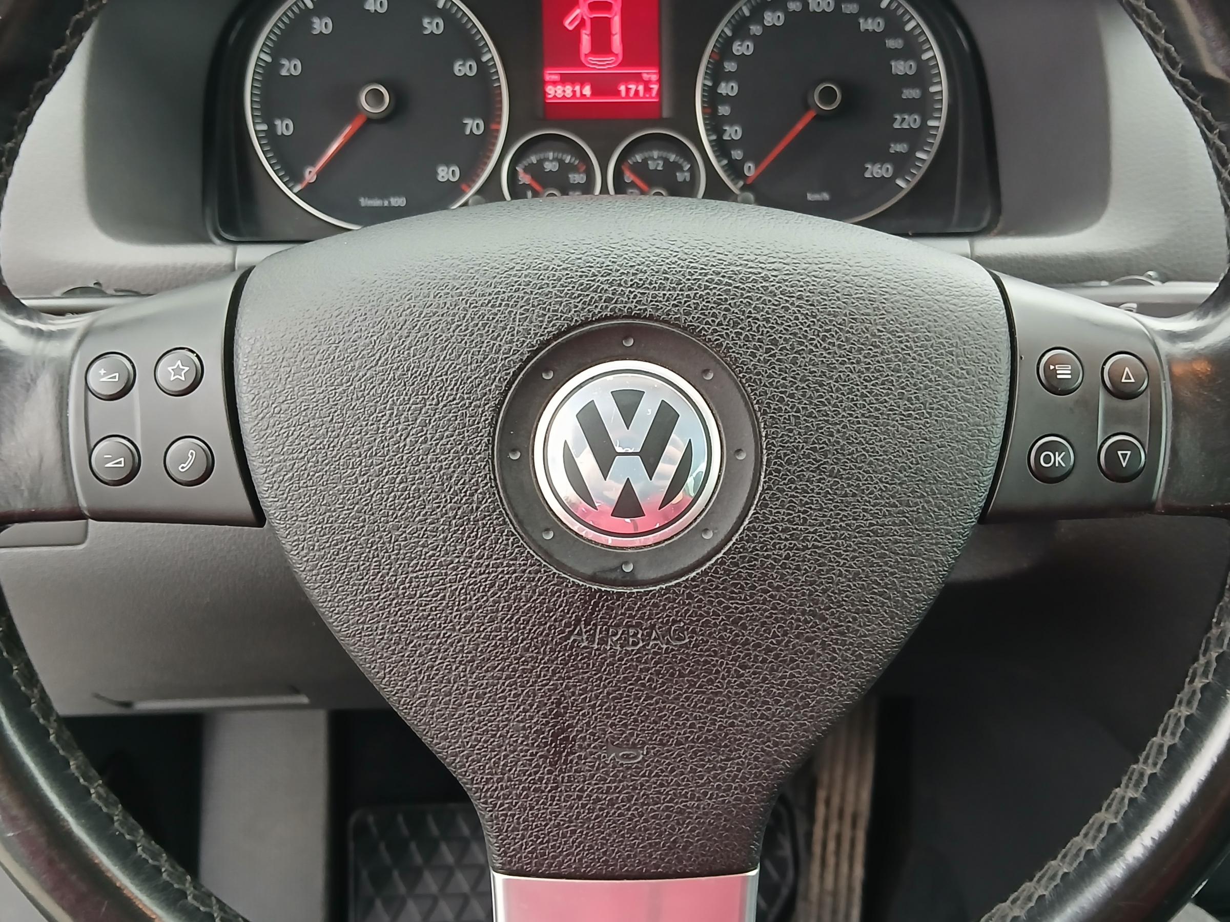 Volkswagen Touran, 2007 - pohled č. 16