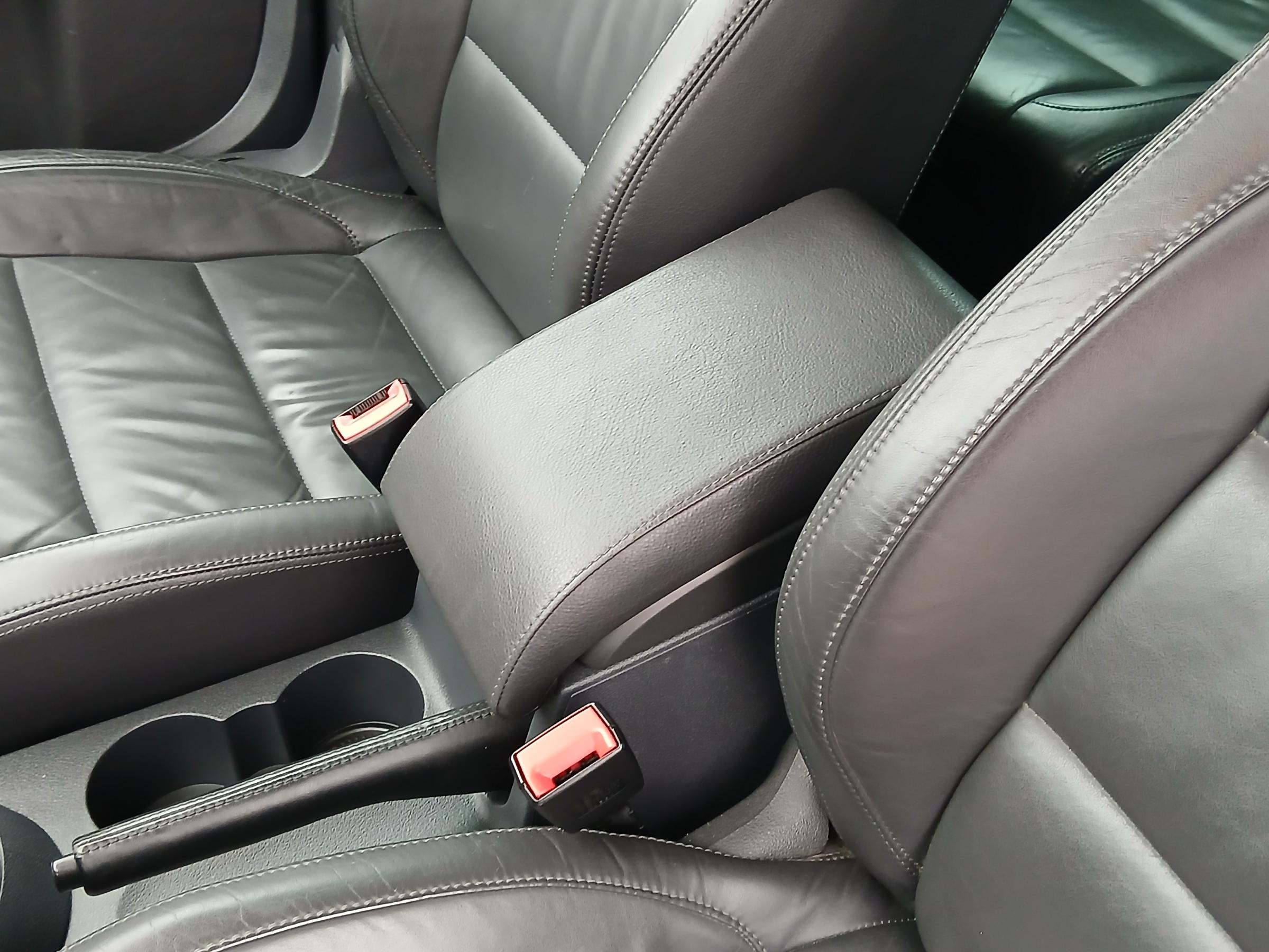 Volkswagen Touran, 2007 - pohled č. 17