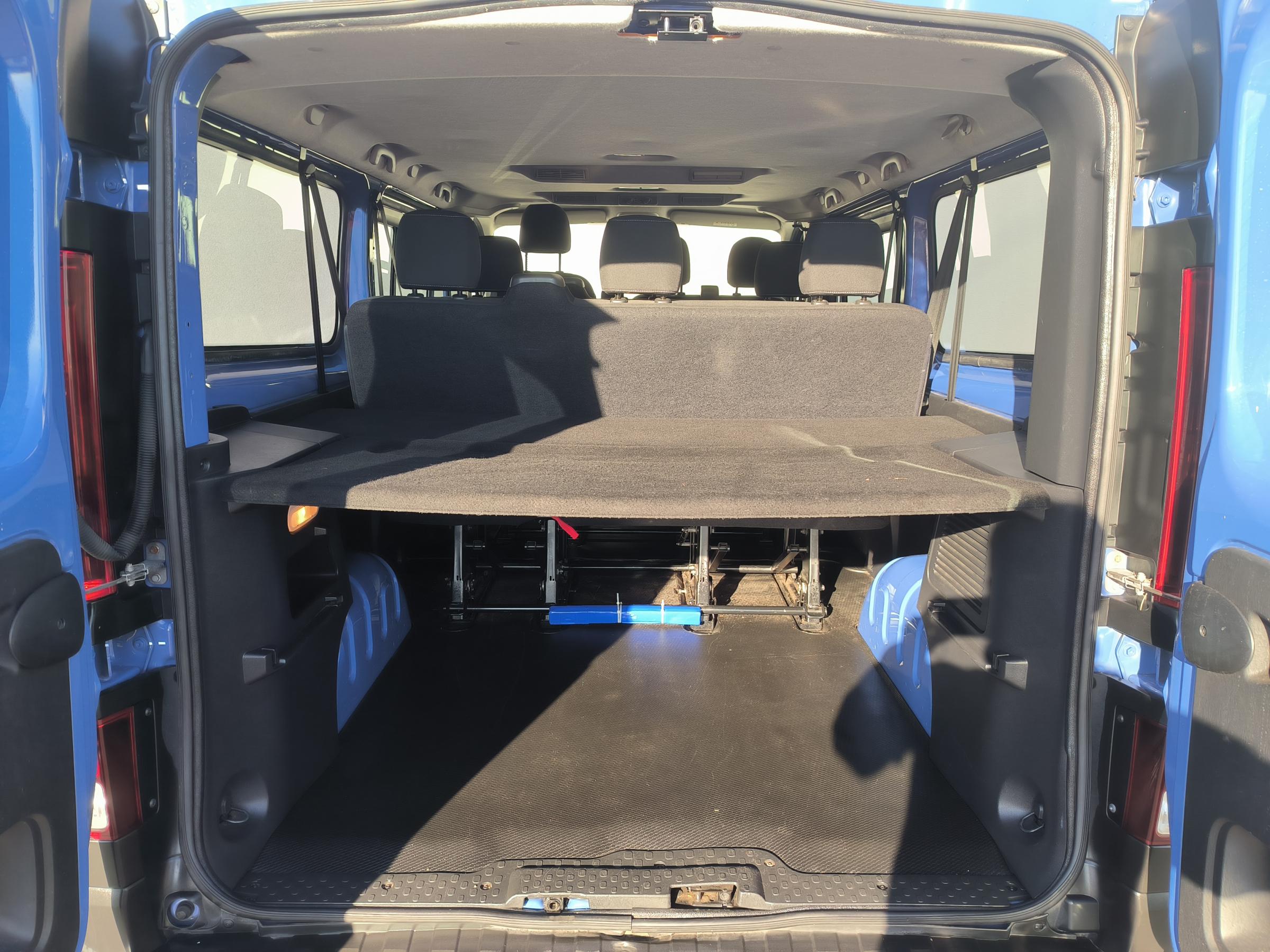 Opel Vivaro, 2015 - pohled č. 7