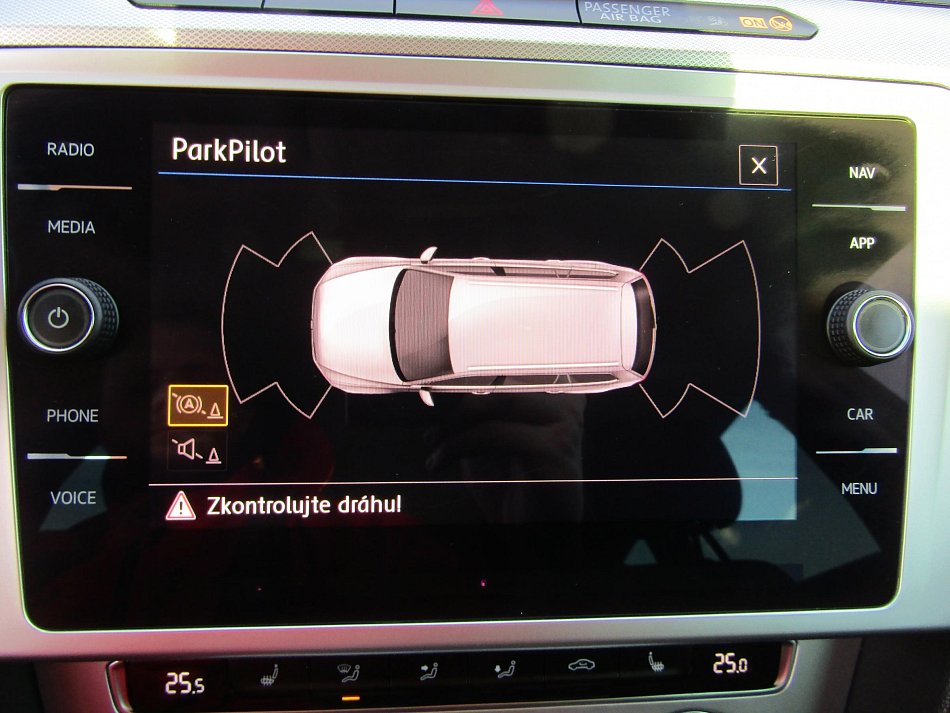 Volkswagen Passat 2.0TDi 