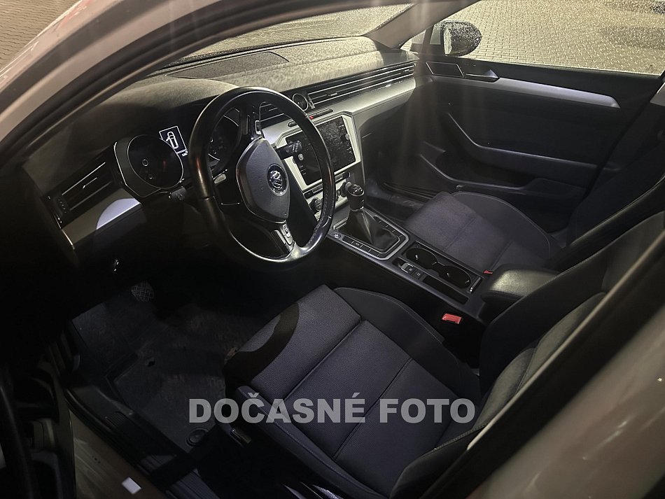 Volkswagen Passat 2.0TDi 