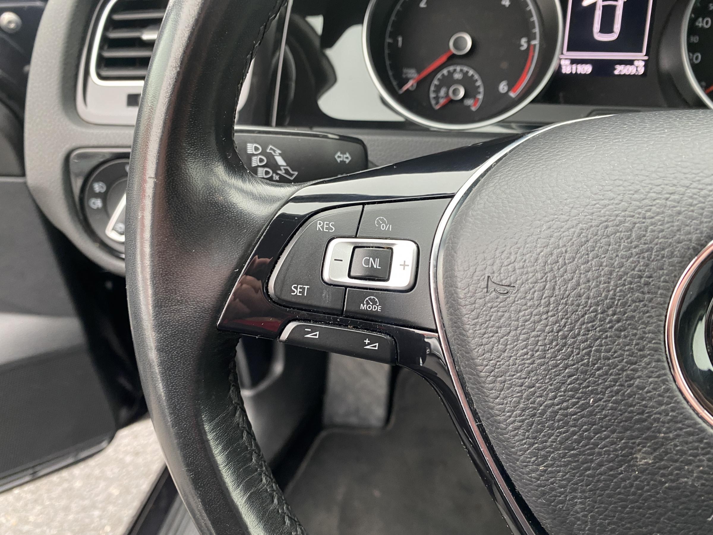 Volkswagen Golf, 2017 - pohled č. 12